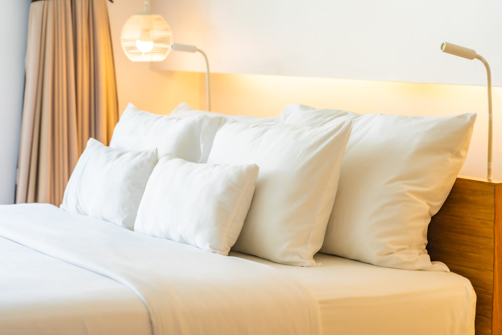 Advantages of Buying Cotton White Bed Sheets in Bulk